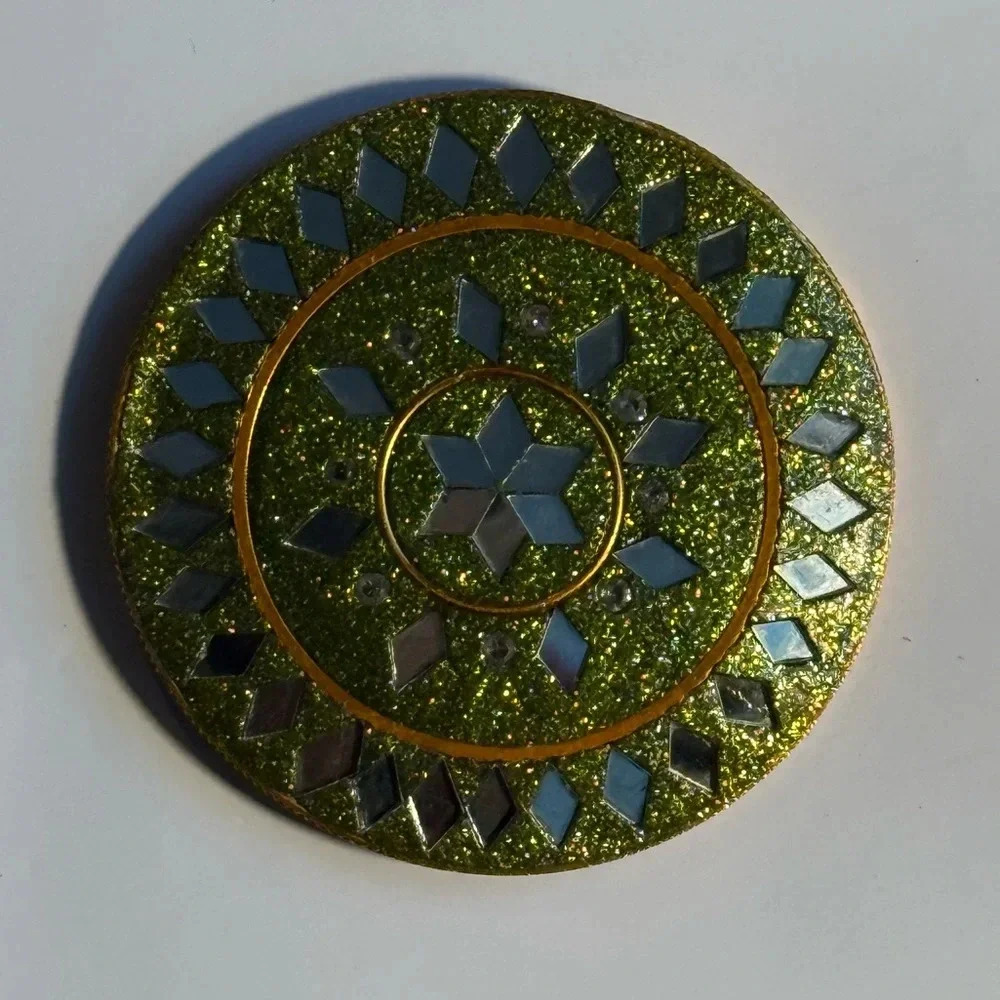 Sparkly Green and Gold Pocket Mirror with Inlaid Mirrored Glass Detail